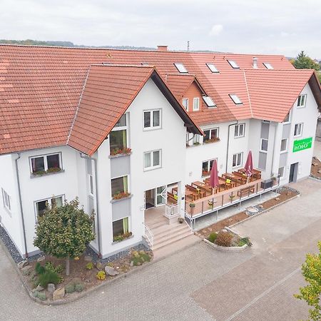 Hotel Rhoenhof Huenfeld Exterior photo