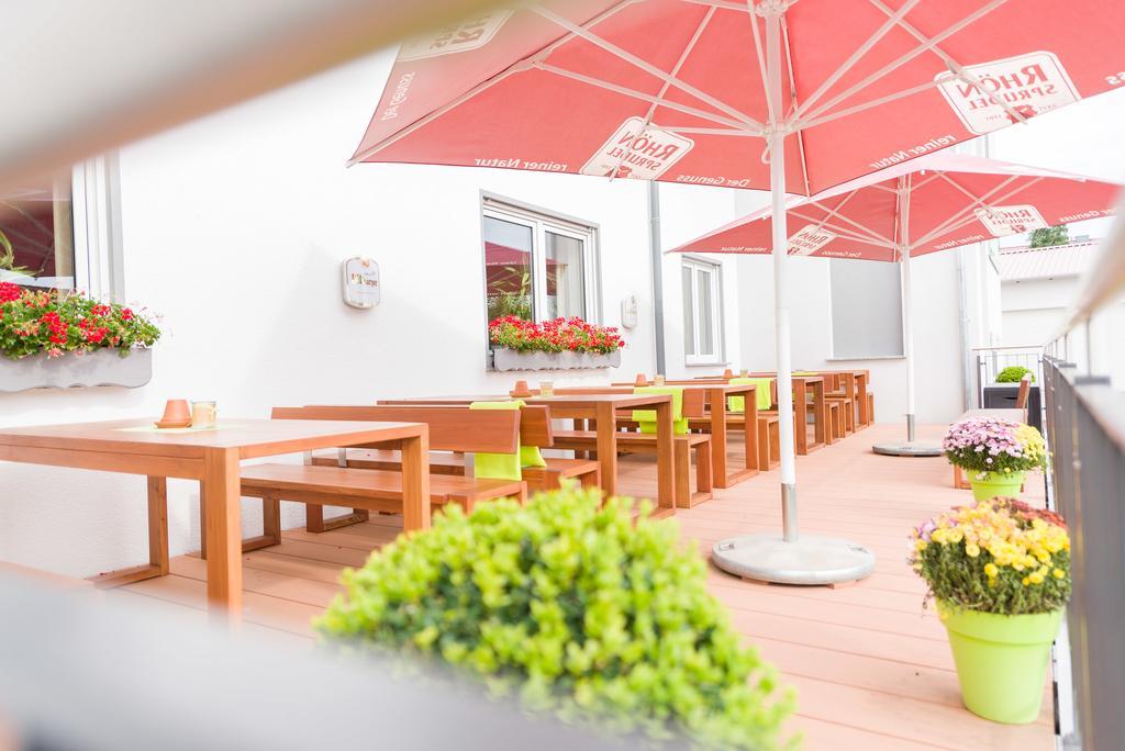 Hotel Rhoenhof Huenfeld Exterior photo